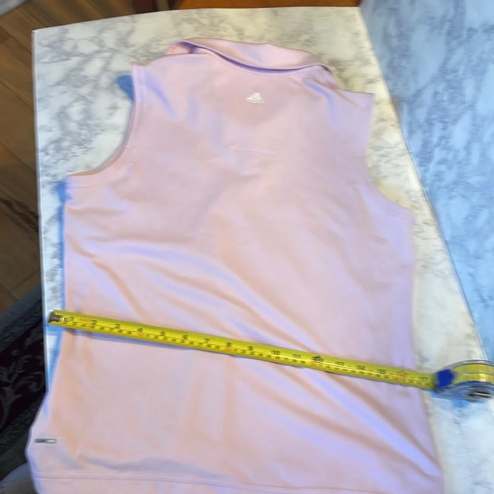 Golf Set - coordinated short and sleeveless colored shirt.   Adidas set - Picture 4 of 9